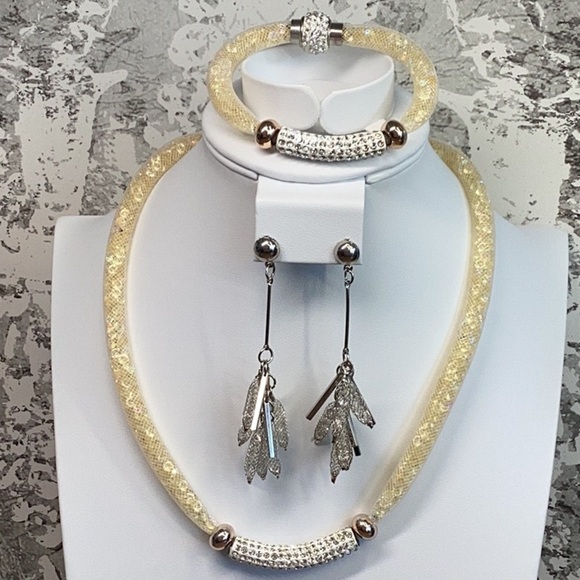 Rhinestone and Crystal AB Yellow Silver and White Necklace Bracelet Earrings Set - Picture 1 of 8